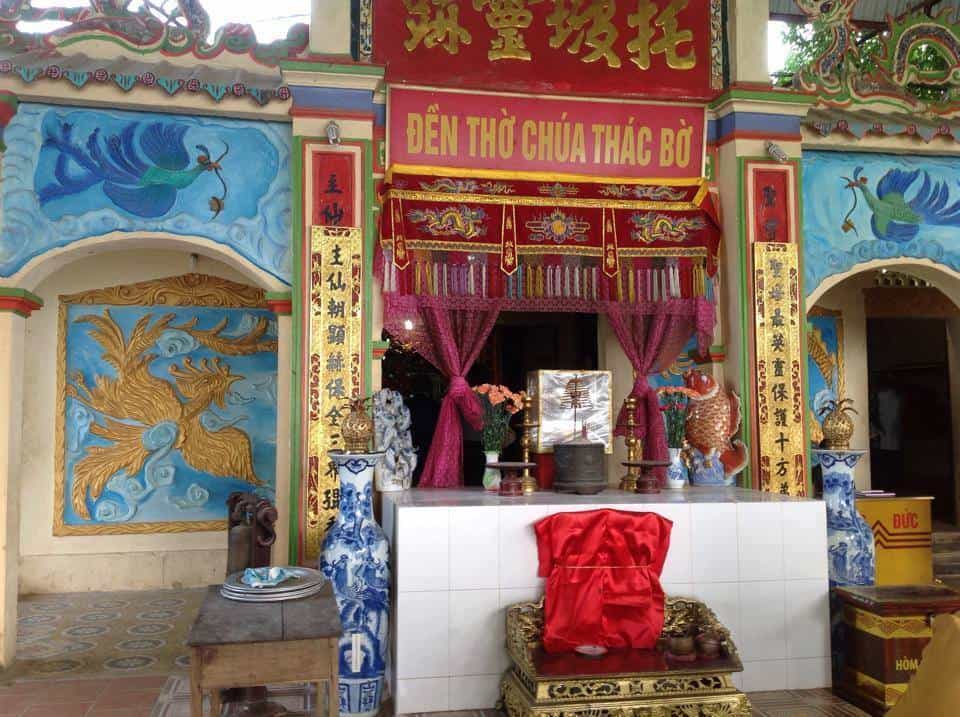 den chua thac bo