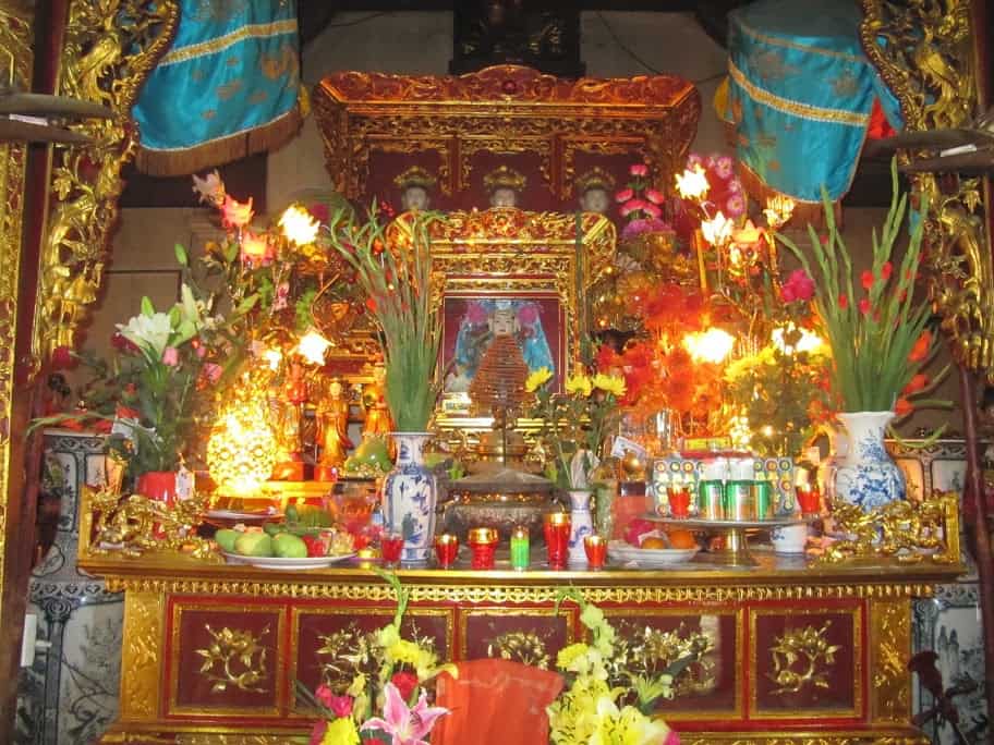 Chầu Năm Suối Lân