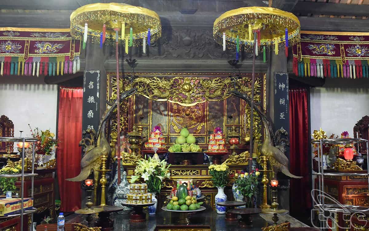 Nơi thờ Đức Thánh Buổm Cao Sơn Quý Minh Thượng Đẳng Thần Dương Tự Minh 